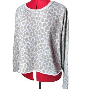 Colsie Leopard Cheetah Print Grey Cropped Oversized Loungewear Sweatshirt Large
